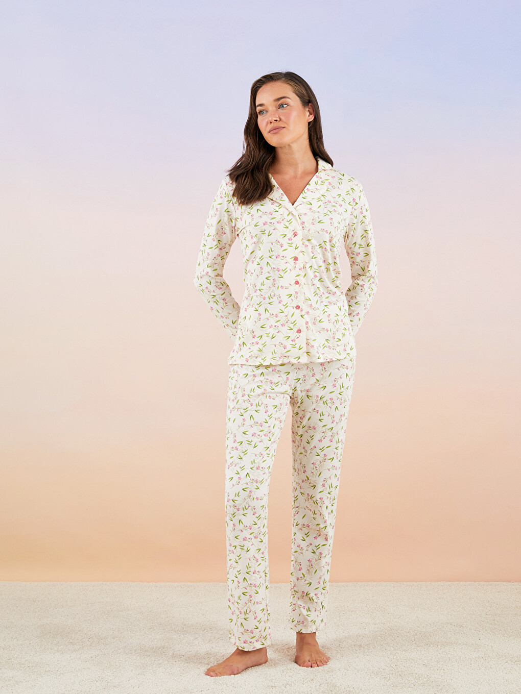 Ekru Gömlek Yaka Desenli Uzun Kollu Pamuklu Kadın Pijama Takımı-2