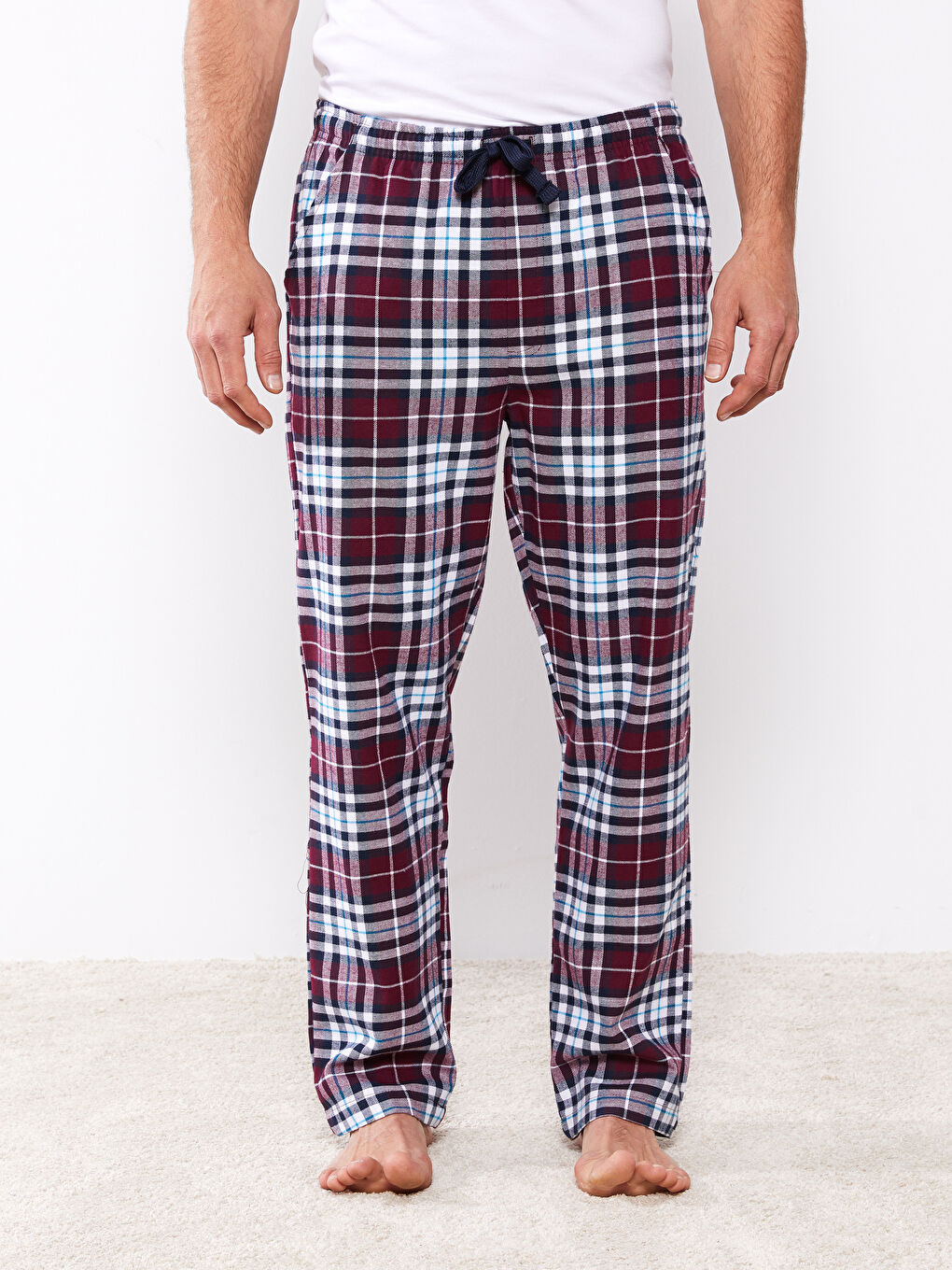 LC WAIKIKI Regular Fit Plaid Men's Pyjama Bottoms -W2CD02Z8-LQV