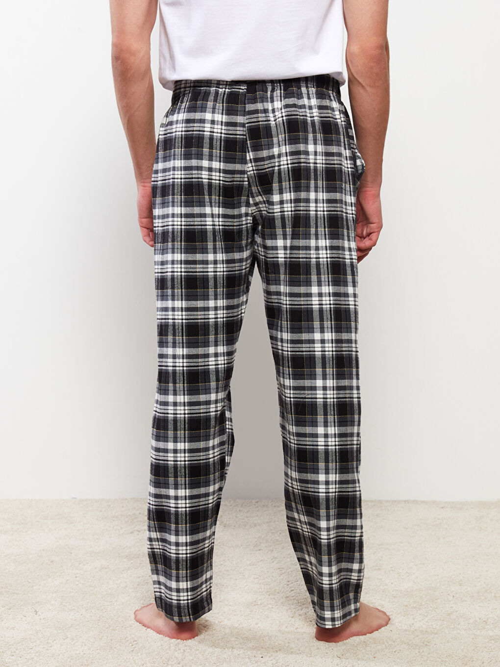 Мужские пижамные брюки в клетку стандартного кроя-4