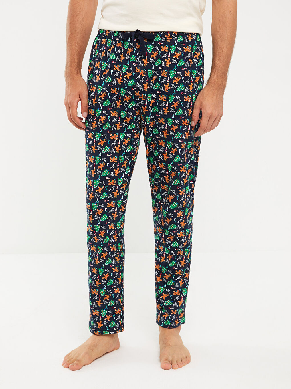 LC WAIKIKI Standard Fit Christmas Themed Men's Pyjama Bottoms -W2CD12Z8-LSJ