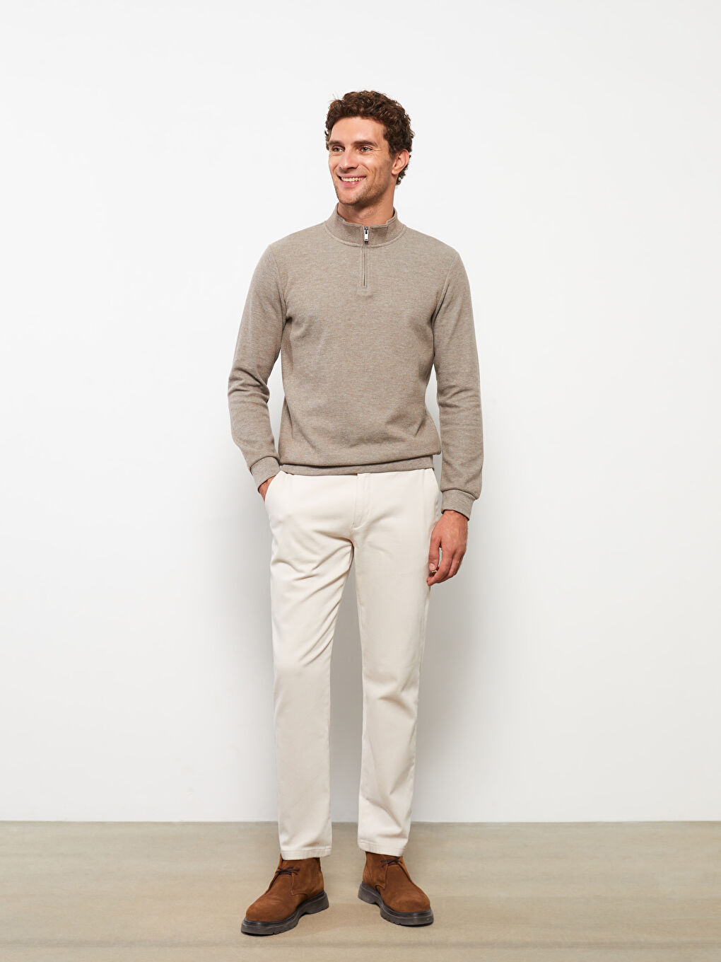 LC Waikiki Funnel Neck Men's Sweatshirt -W2CD45Z8-MHK