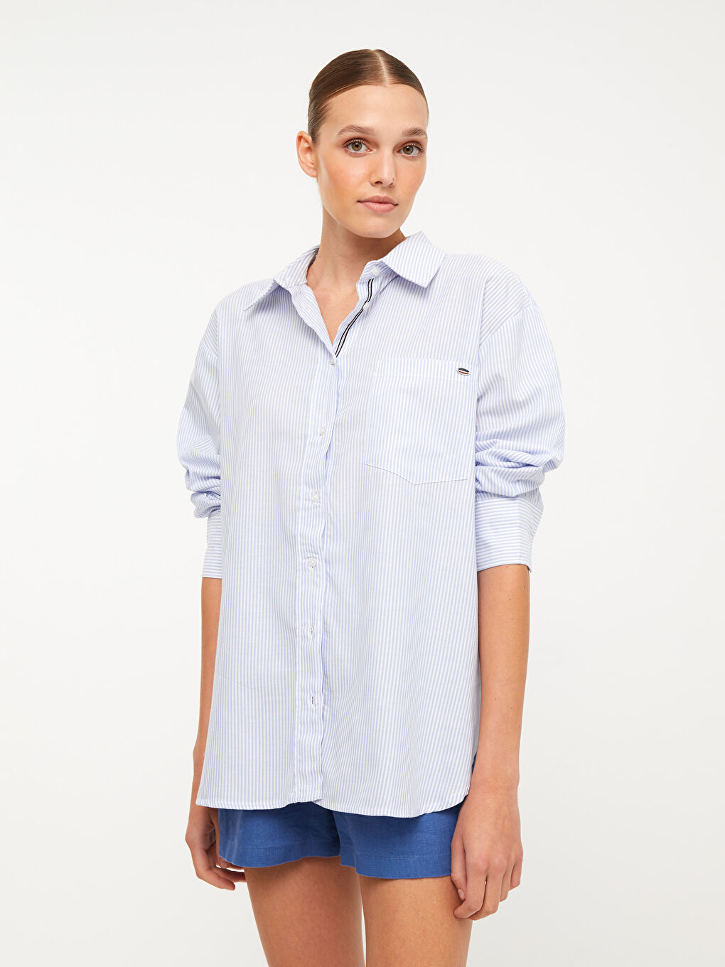 Lacivert Önden Düğme Kapamalı Çizgili Uzun Kollu Oxford Kadın Gömlek-1