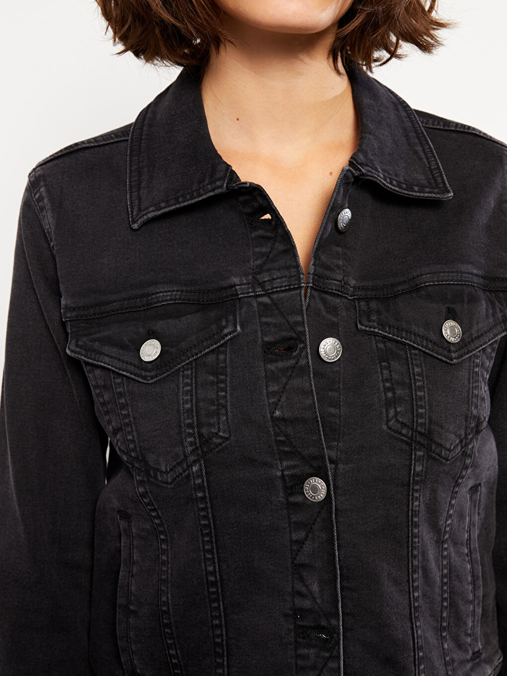 Siyah Gömlek Yaka Kadın Jean Ceket-3