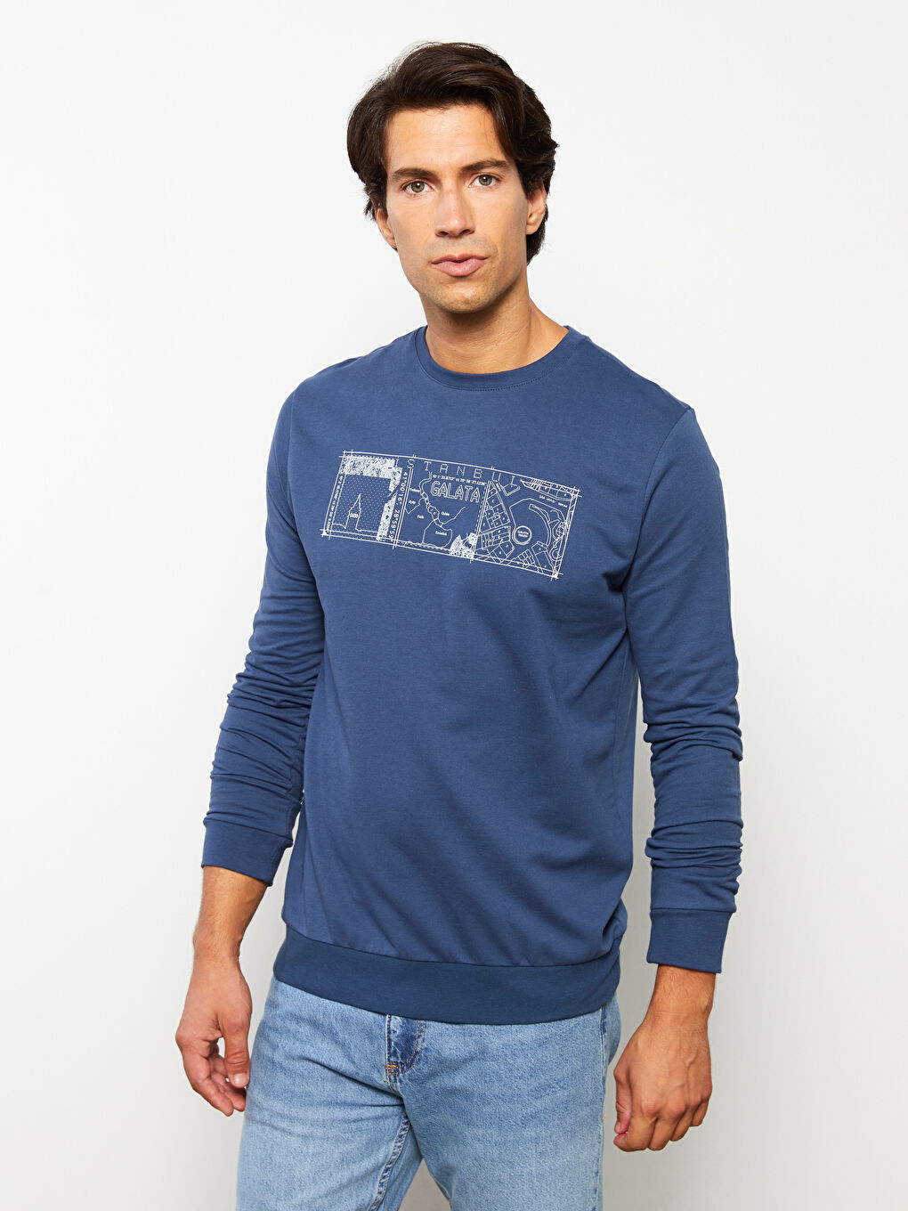 Lacivert Bisiklet Yaka Uzun Kollu Baskılı Erkek Sweatshirt-2