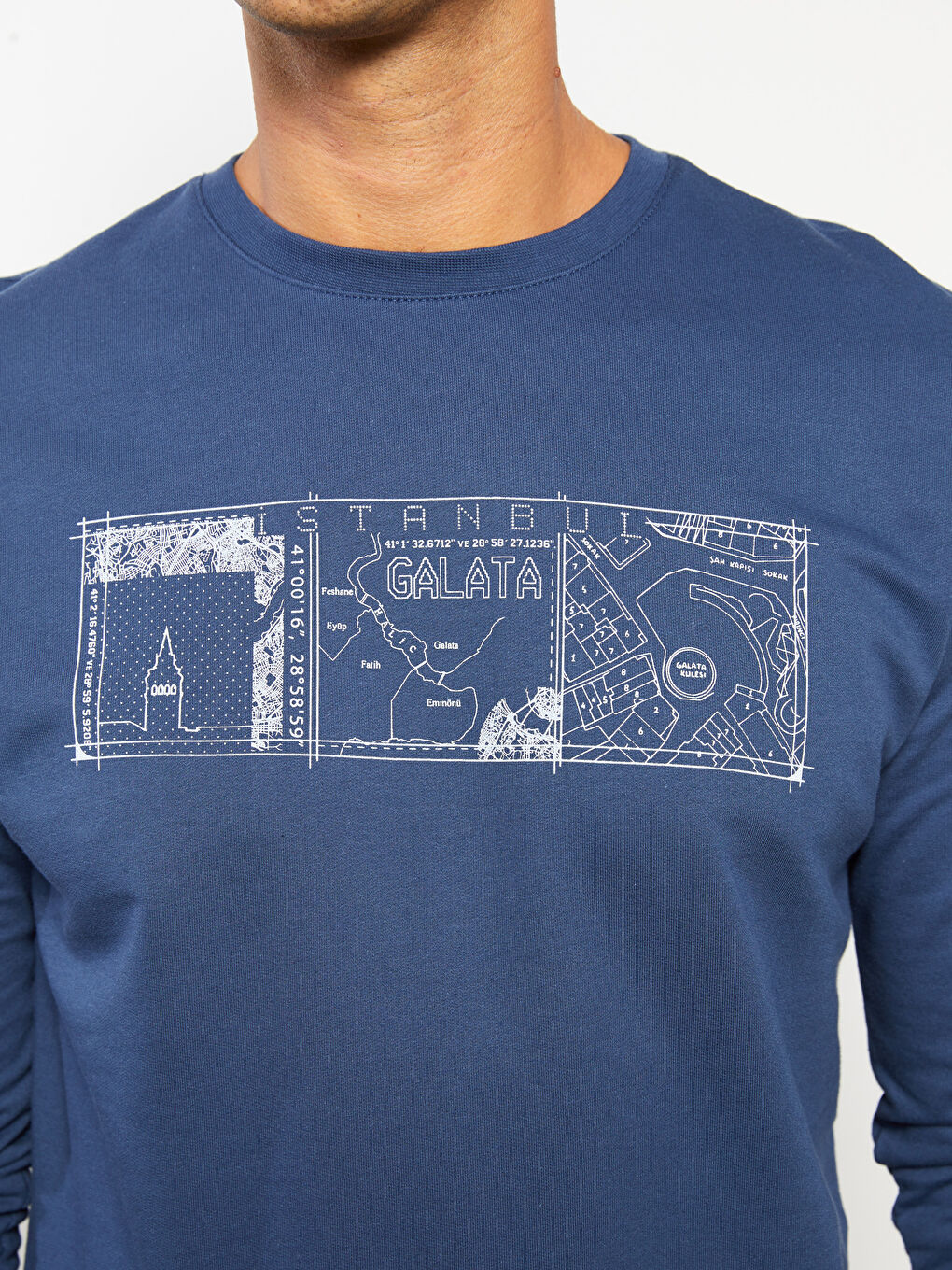 Lacivert Bisiklet Yaka Uzun Kollu Baskılı Erkek Sweatshirt-3