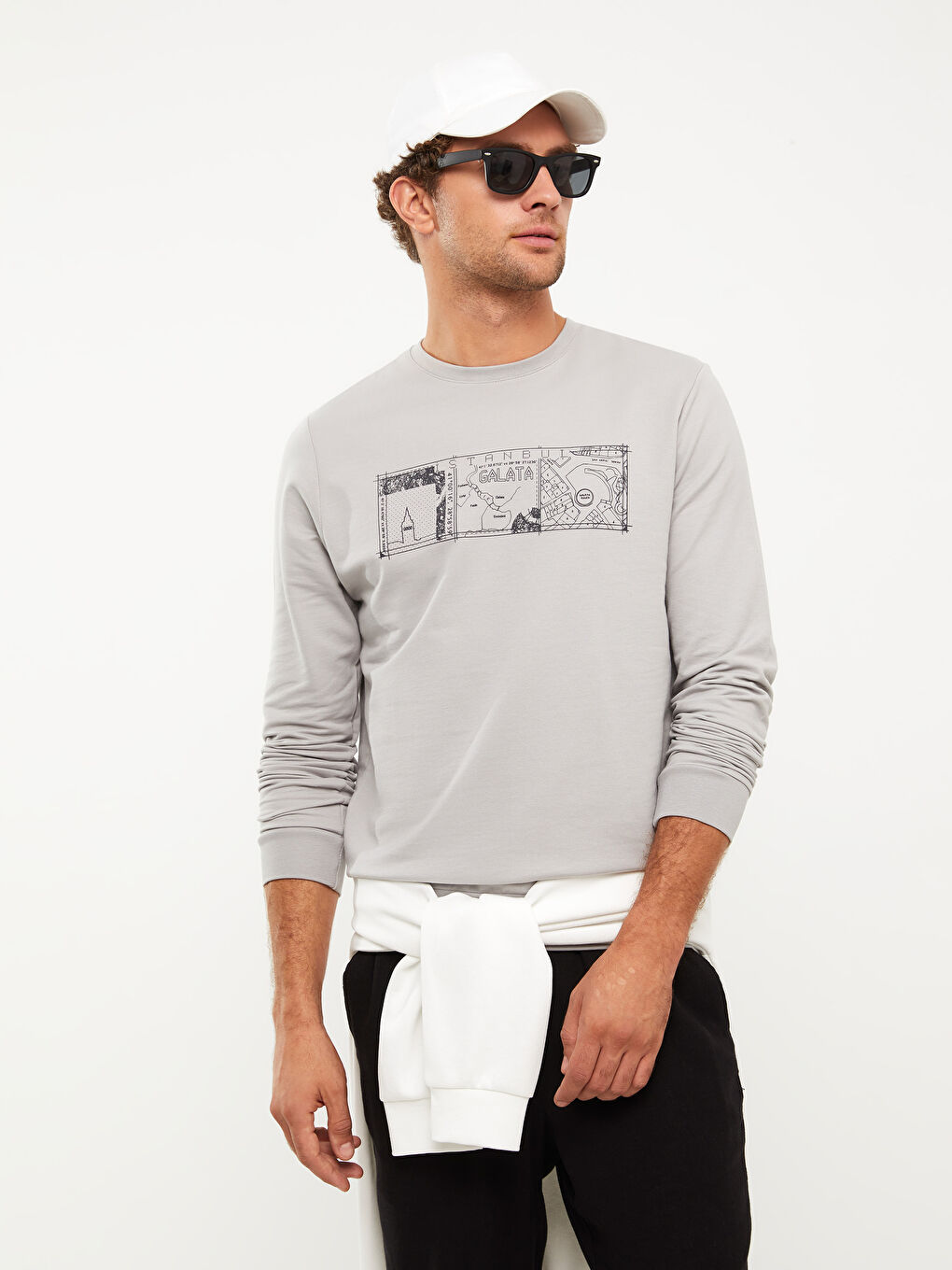 Crew Neck Long Sleeve Printed Men's Sweatshirt-2