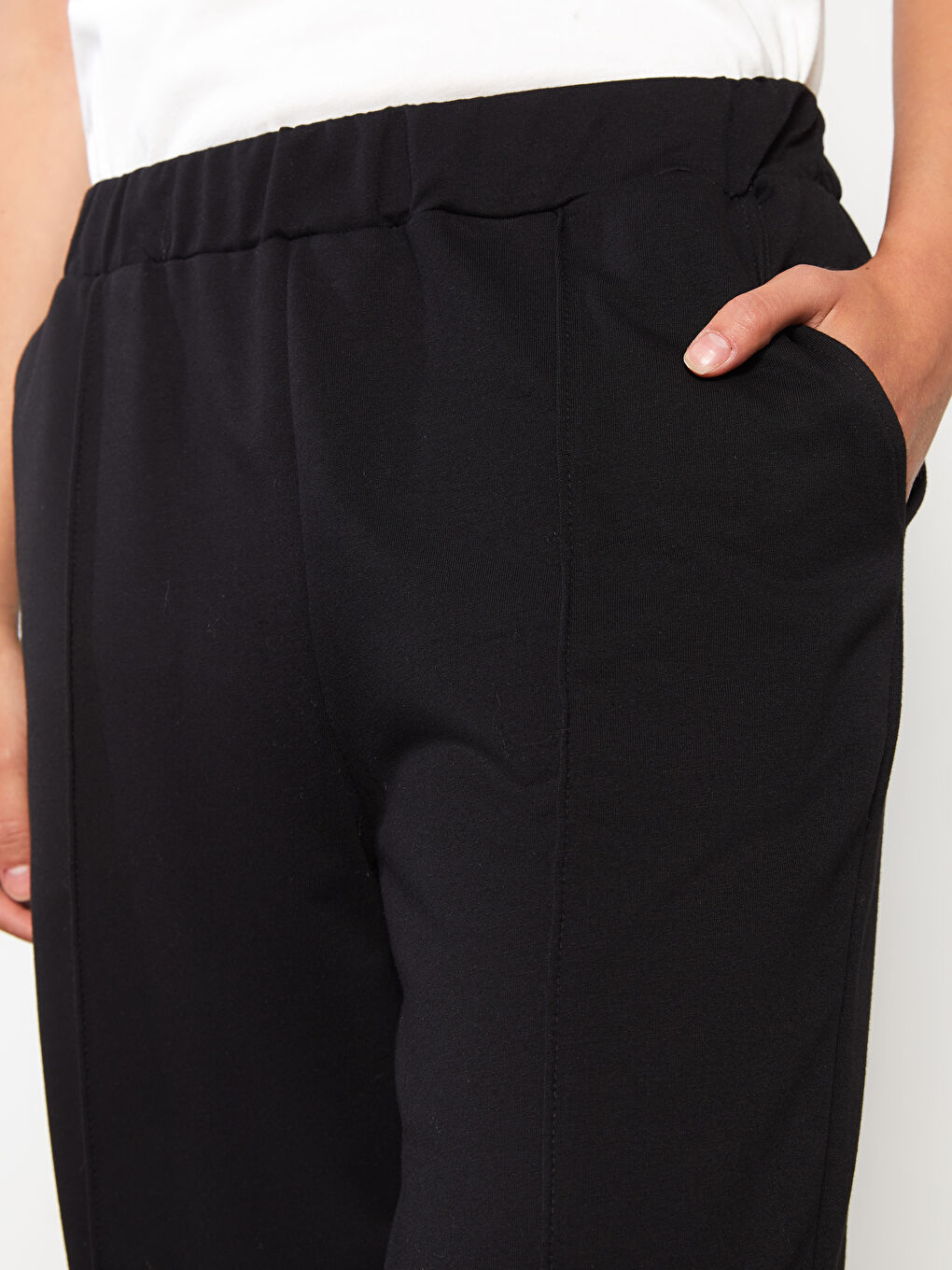 Siyah Kadın Beli Lastikli Düz Eşofman Altı-4