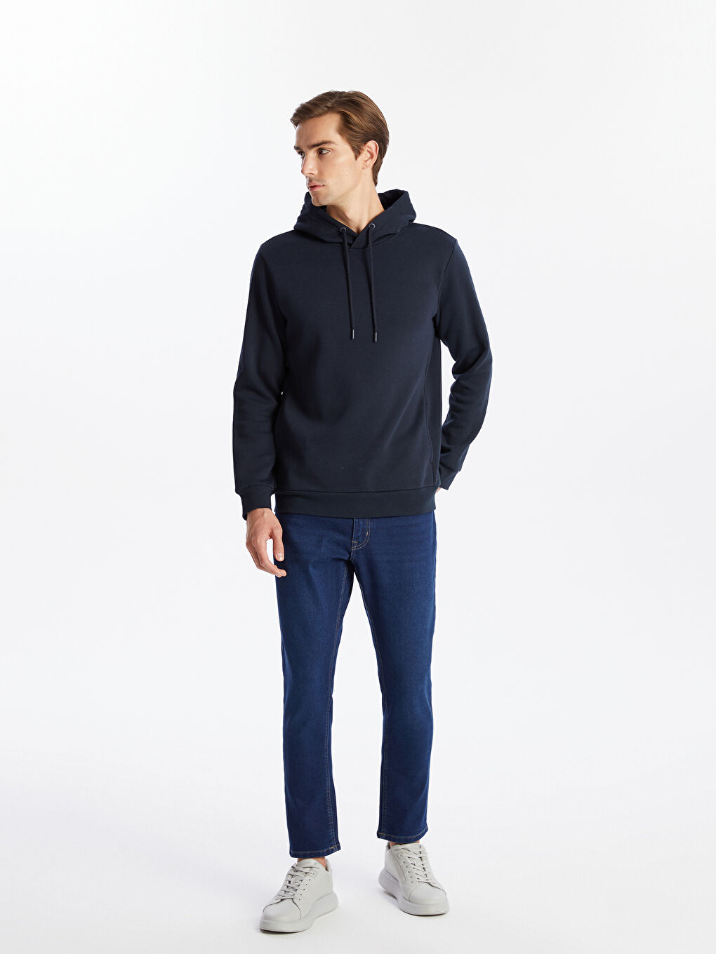 LCWAIKIKI Basic Lacivert Uzun Kollu Erkek Kalın Hoodie - 1