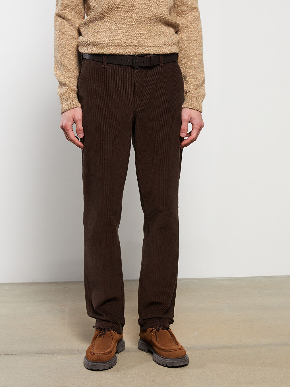 Standardni kroj somotne chino pantalone za muškarce-3