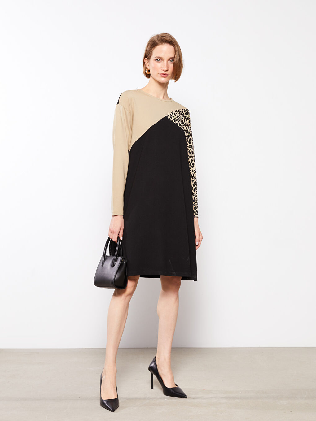 LCWAIKIKI Classic Crew Neck Patterned Long Sleeve Dress -W2CH58Z8-CVL
