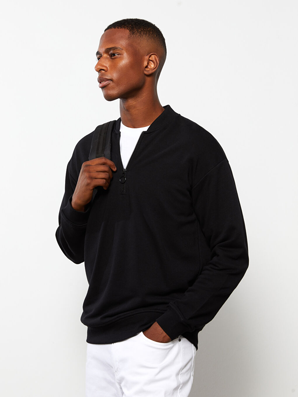 Siyah Dik Yaka Erkek Sweatshirt-1