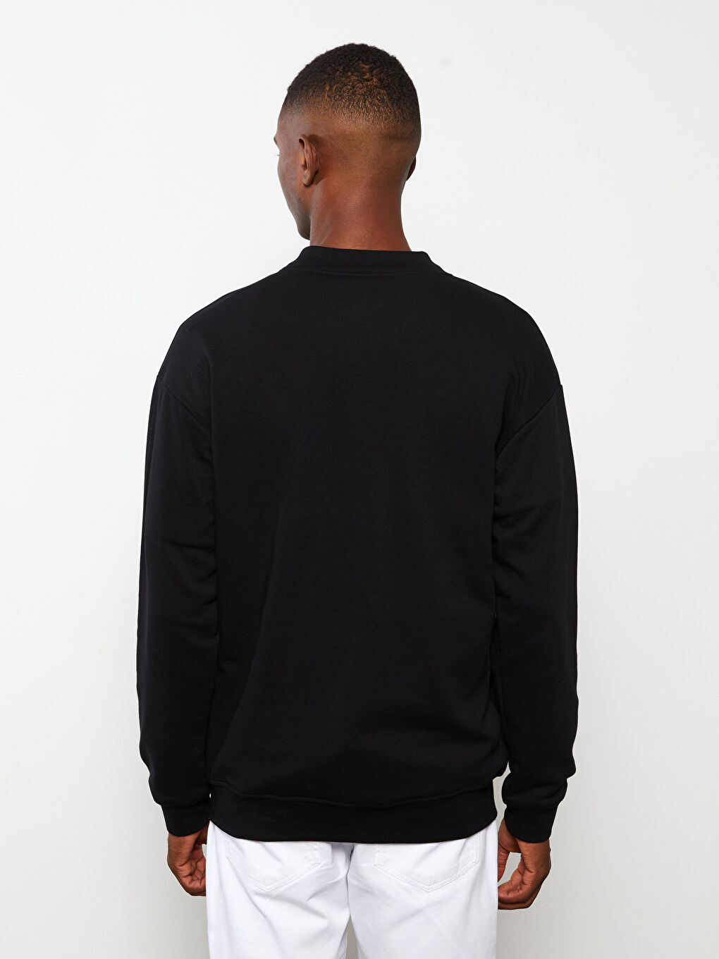Siyah Dik Yaka Erkek Sweatshirt-4