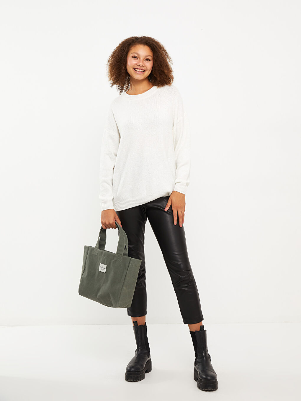 Ekru Bisiklet Yaka Düz Uzun Kollu Kadın Triko Kazak-2