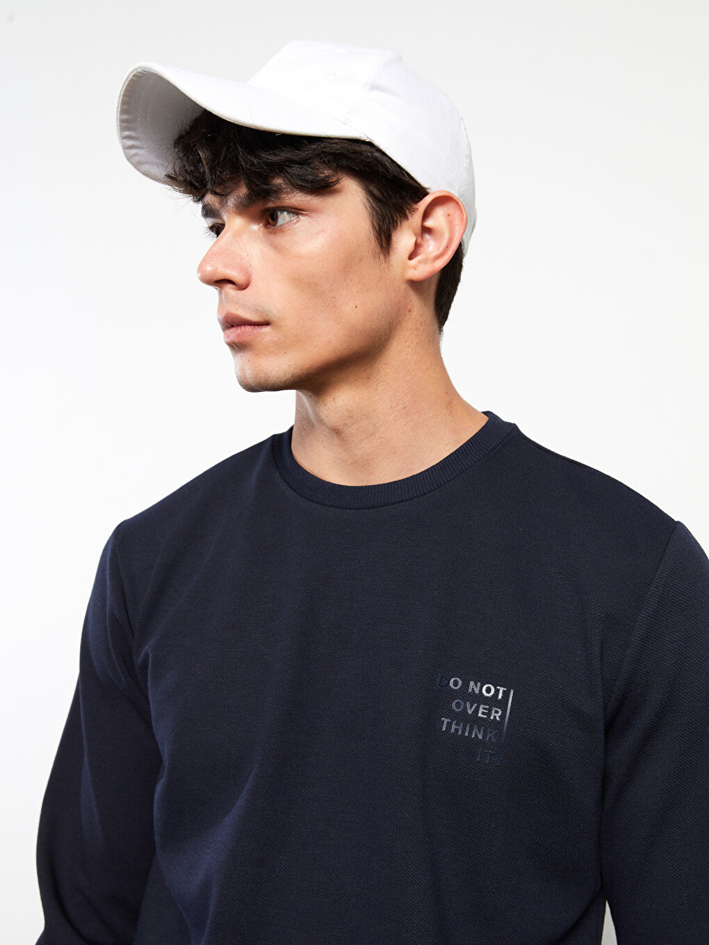 Crew Neck Long Sleeve Printed Men's Sweatshirt-1
