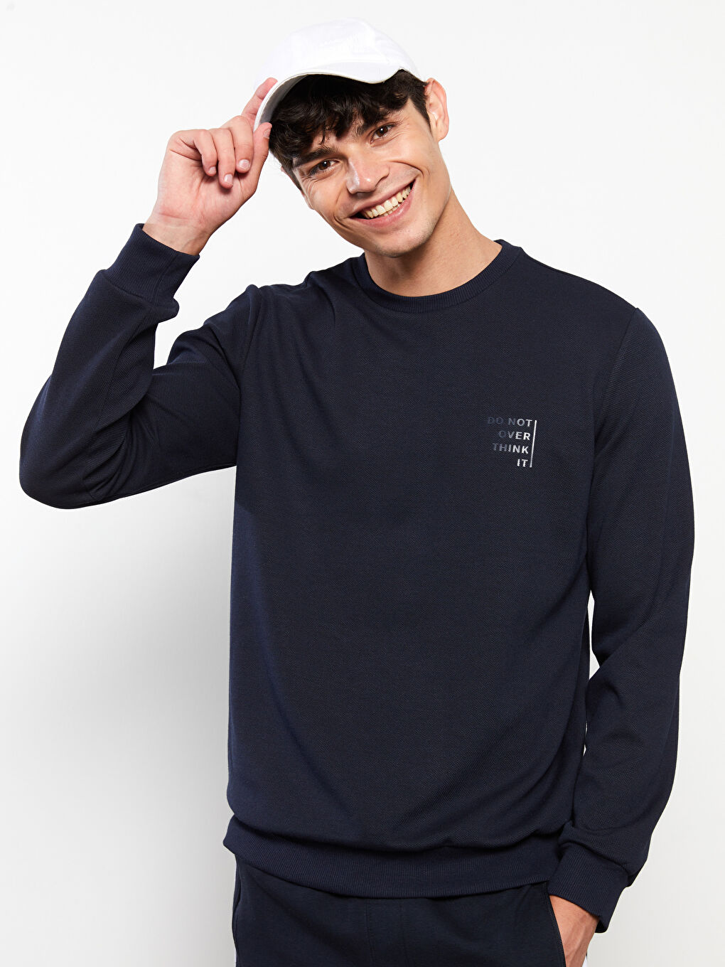Crew Neck Long Sleeve Printed Men's Sweatshirt-2