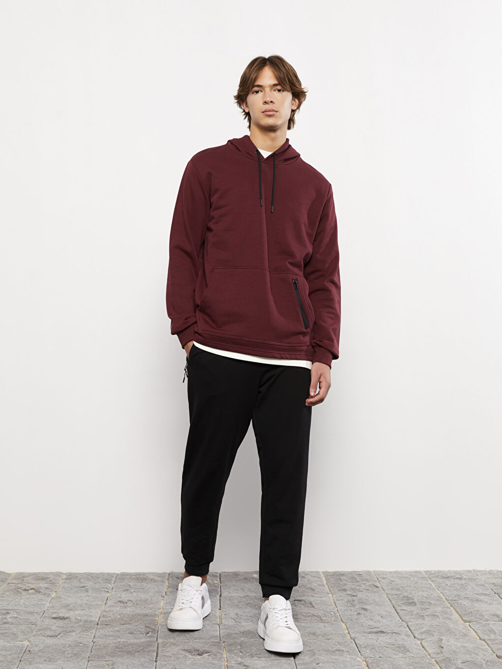 Siyah Standart Kalıp Erkek Jogger Eşofman Altı-1