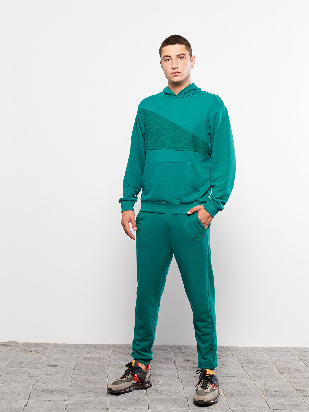 Спортивные джоггеры стандартного кроя для мужчин