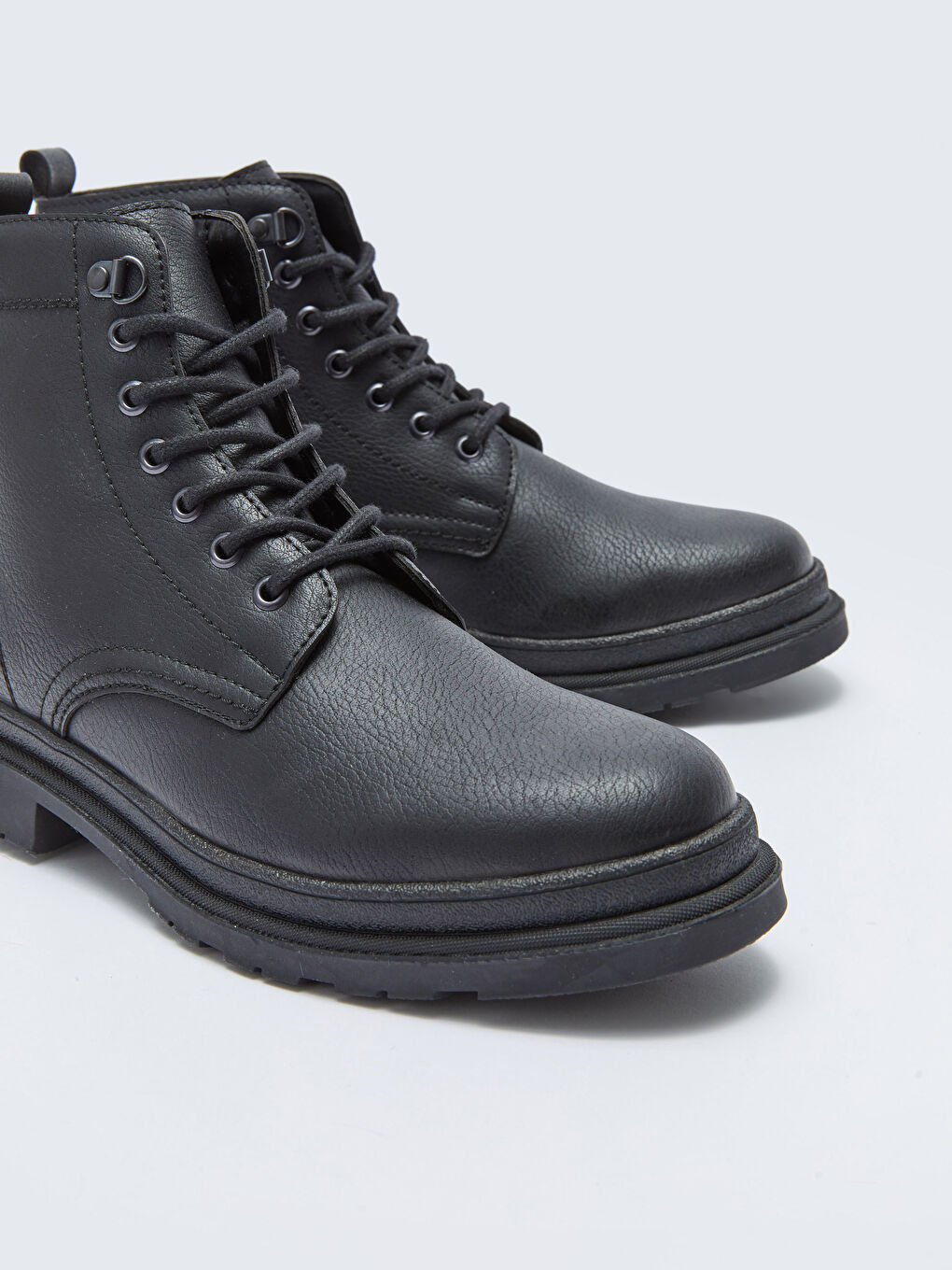 Siyah Deri Görünümlü Bağcıklı Erkek Bot-2