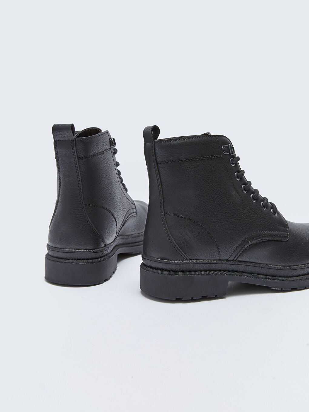 Siyah Deri Görünümlü Bağcıklı Erkek Bot-4