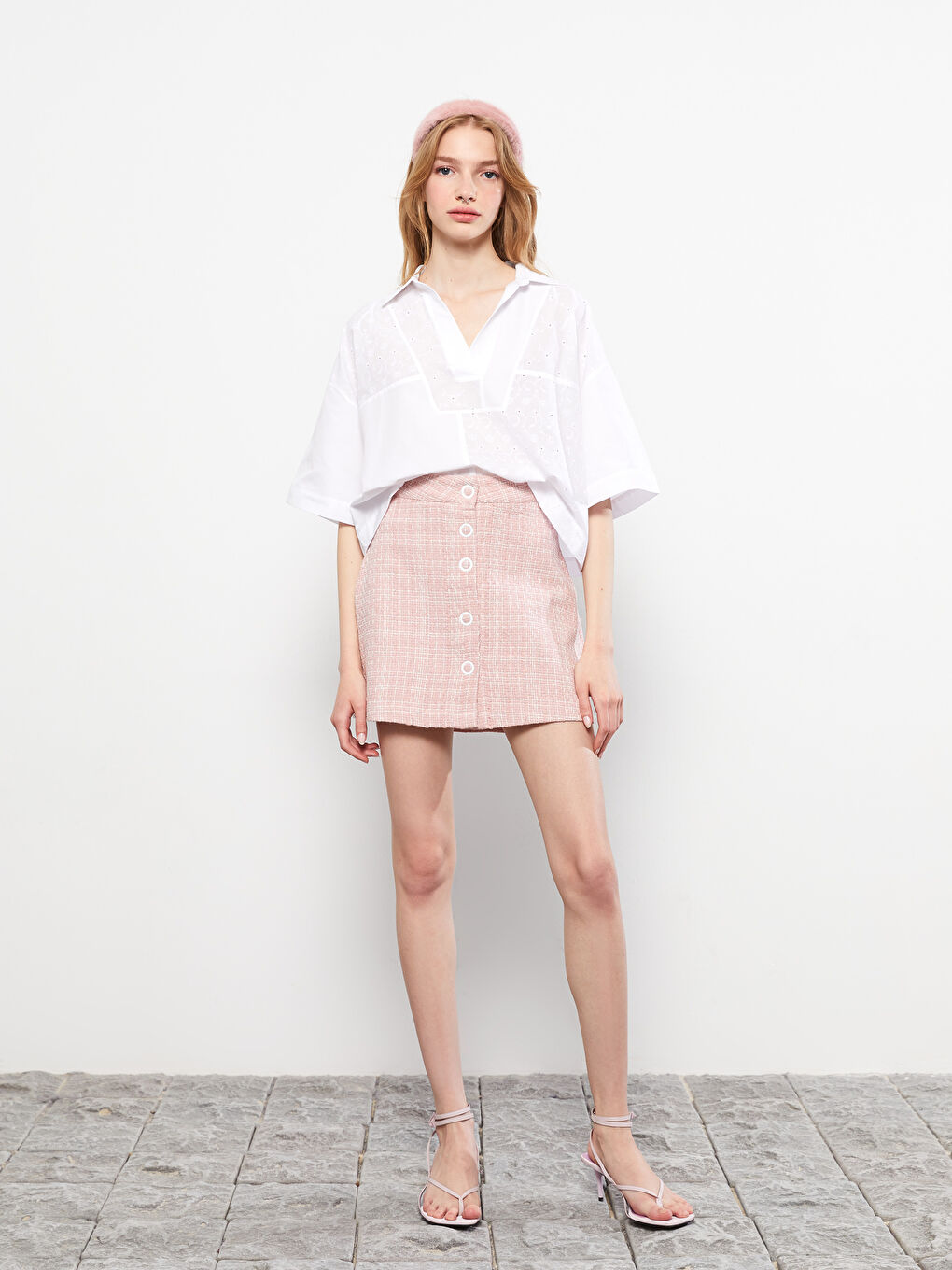 Pembe Pelüş Kadın Taç-2