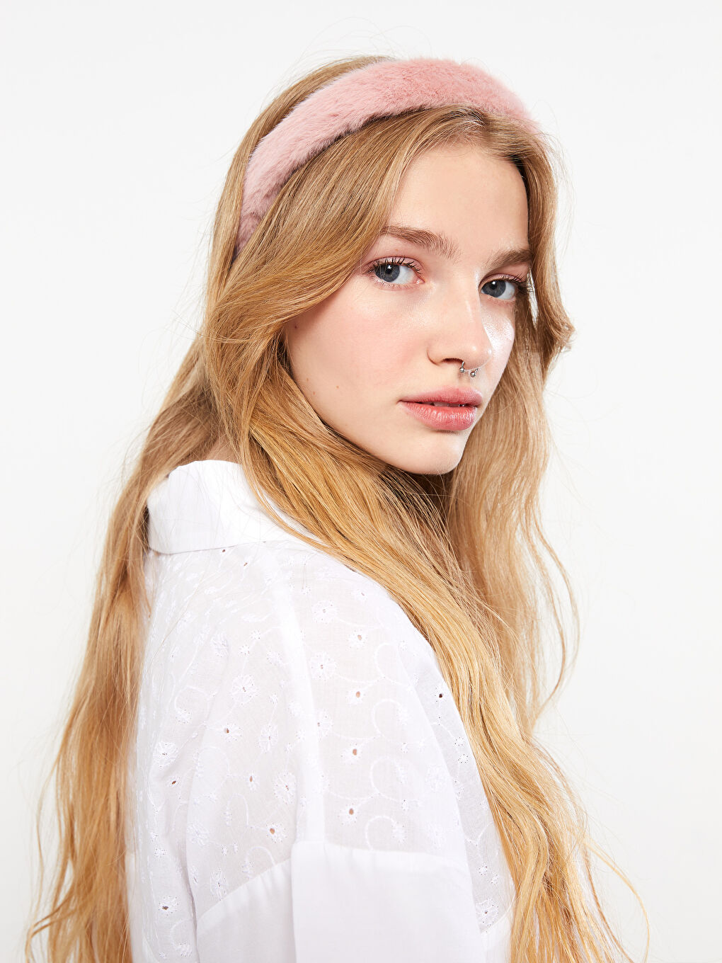 Pembe Pelüş Kadın Taç