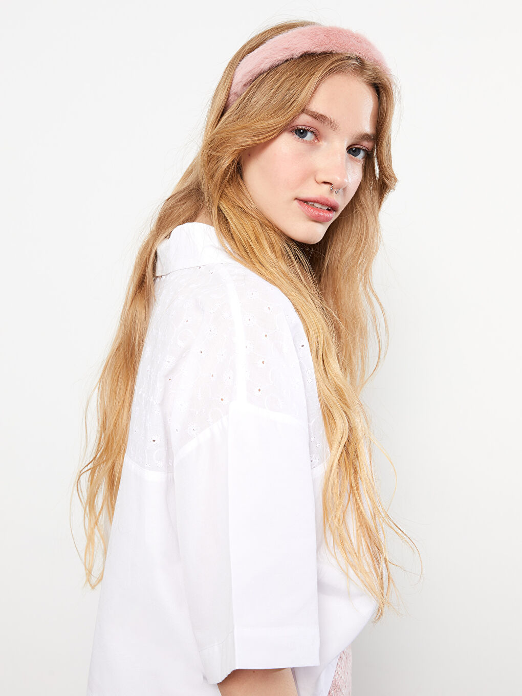 Pembe Pelüş Kadın Taç-1