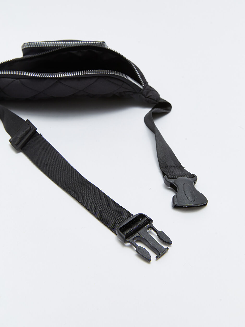 حقيبة خصر بناتي مبطنة بتفاصيل-1