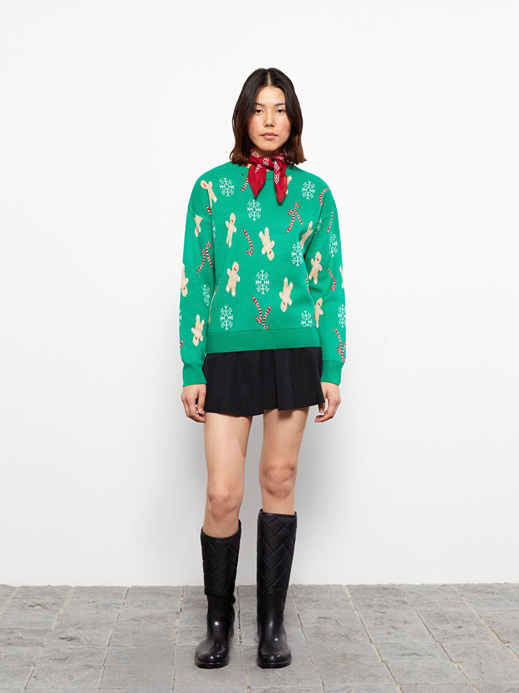 Yeşil Bisiklet Yaka Yılbaşı Temalı Uzun Kollu Kadın Triko Kazak-5