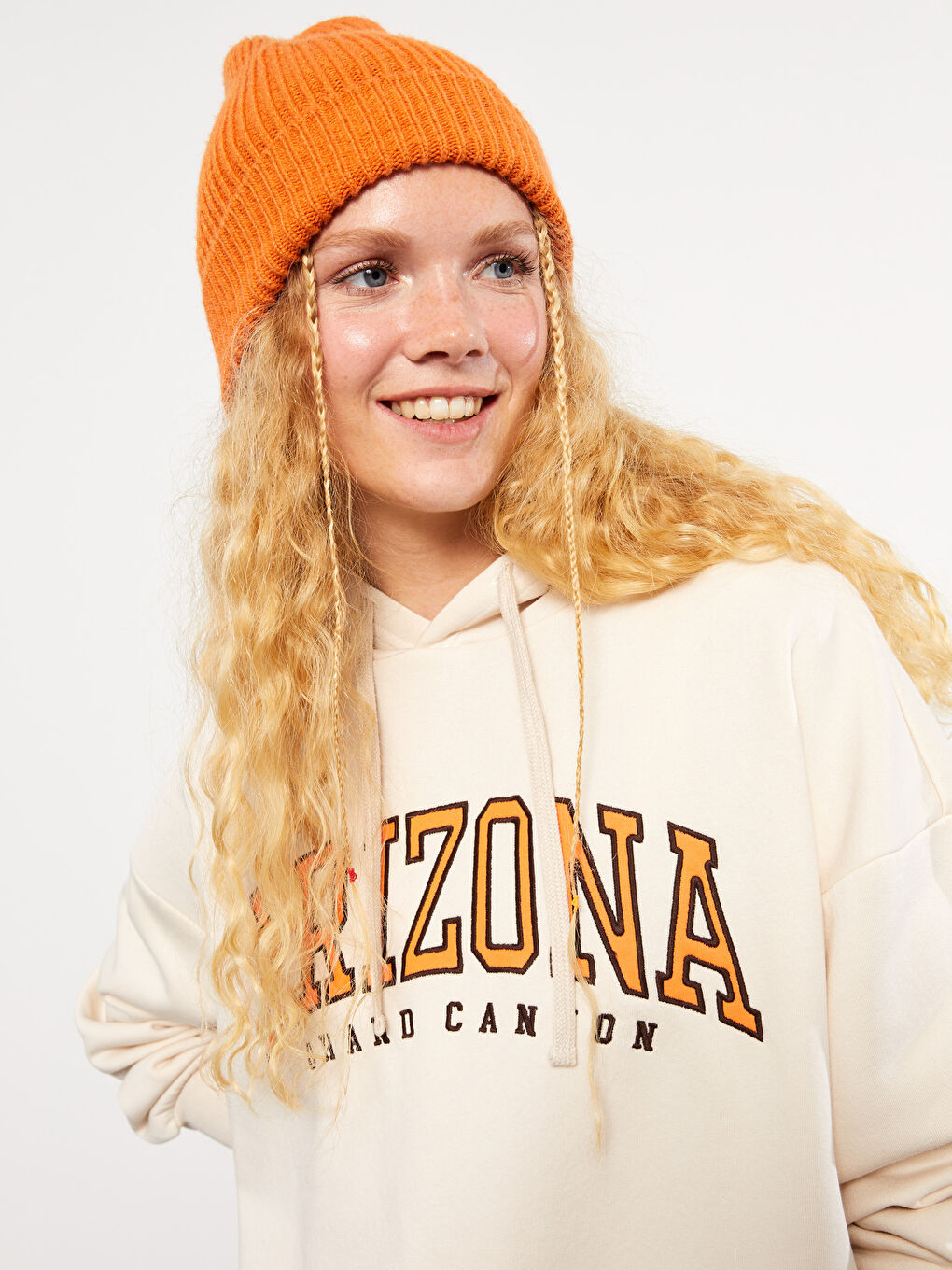 Отпечатан плътен суитшърт с качулка за жени-1