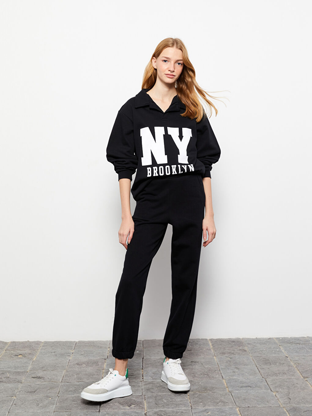 Elasticated Waist Women's Thick Jogger Sweatpants-1