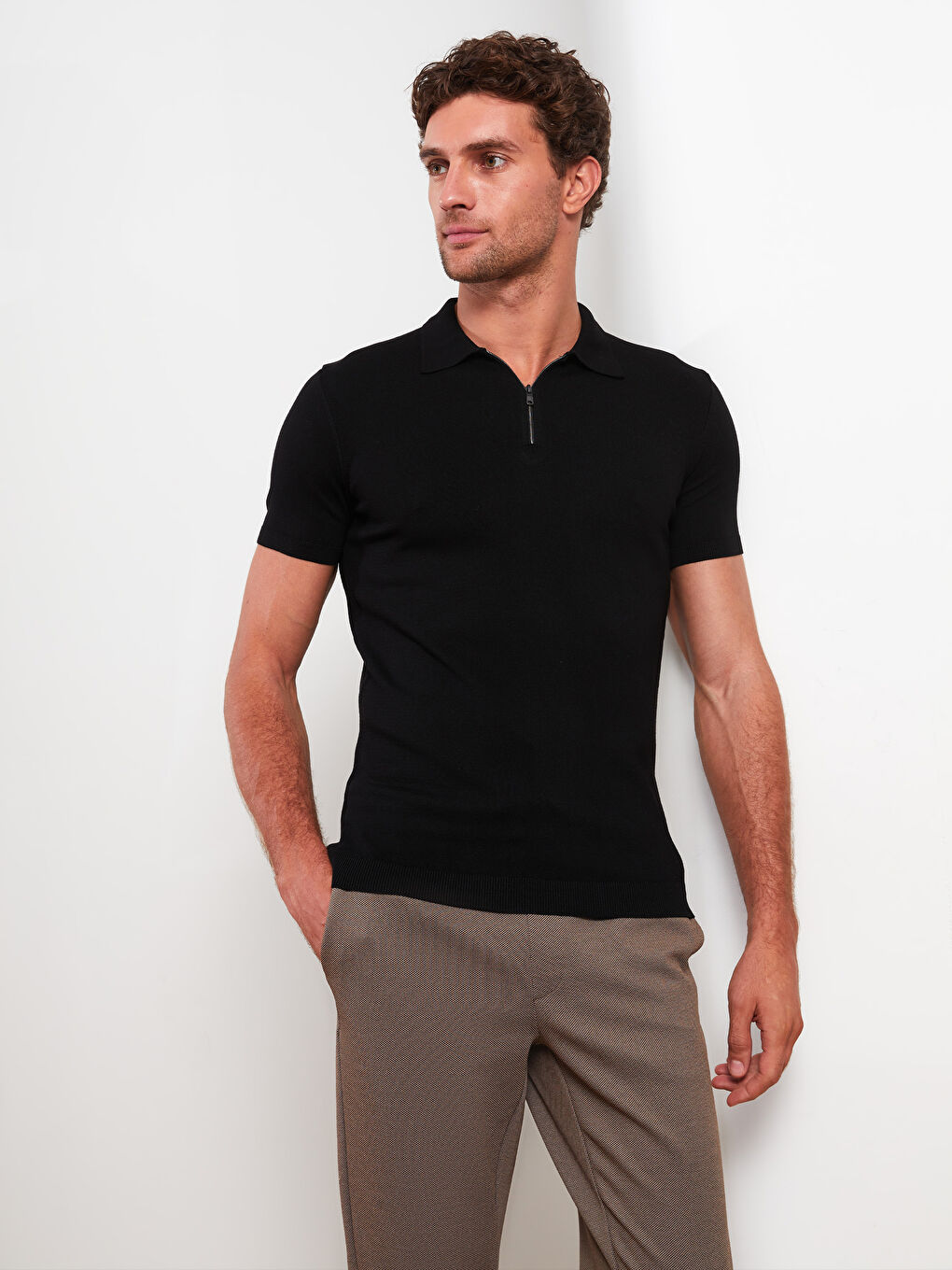 CRNA Majica Muškarac-1