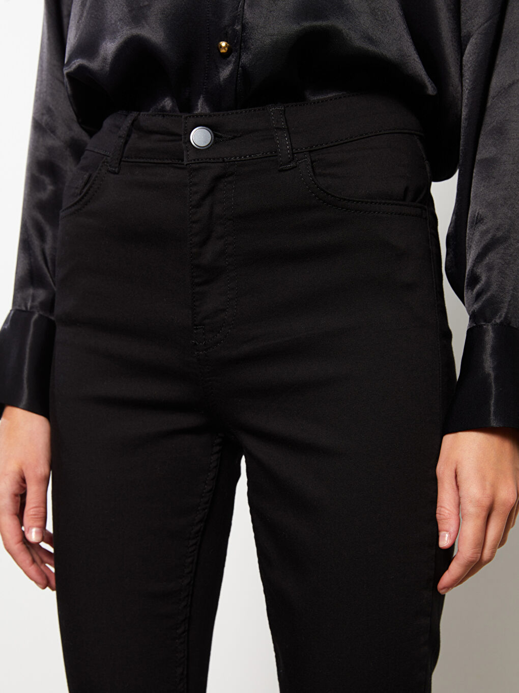 Slim Fit Plain Twill Women's Trousers-3