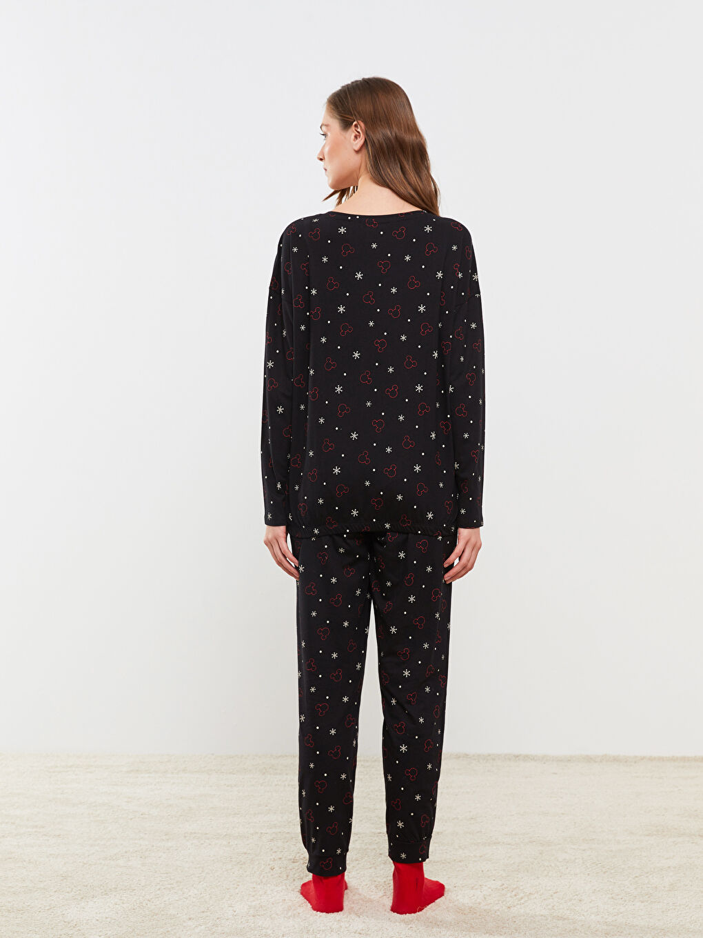Siyah Bisiklet Yaka Mickey Mouse Baskılı Uzun Kollu Kadın Pijama Takımı-4