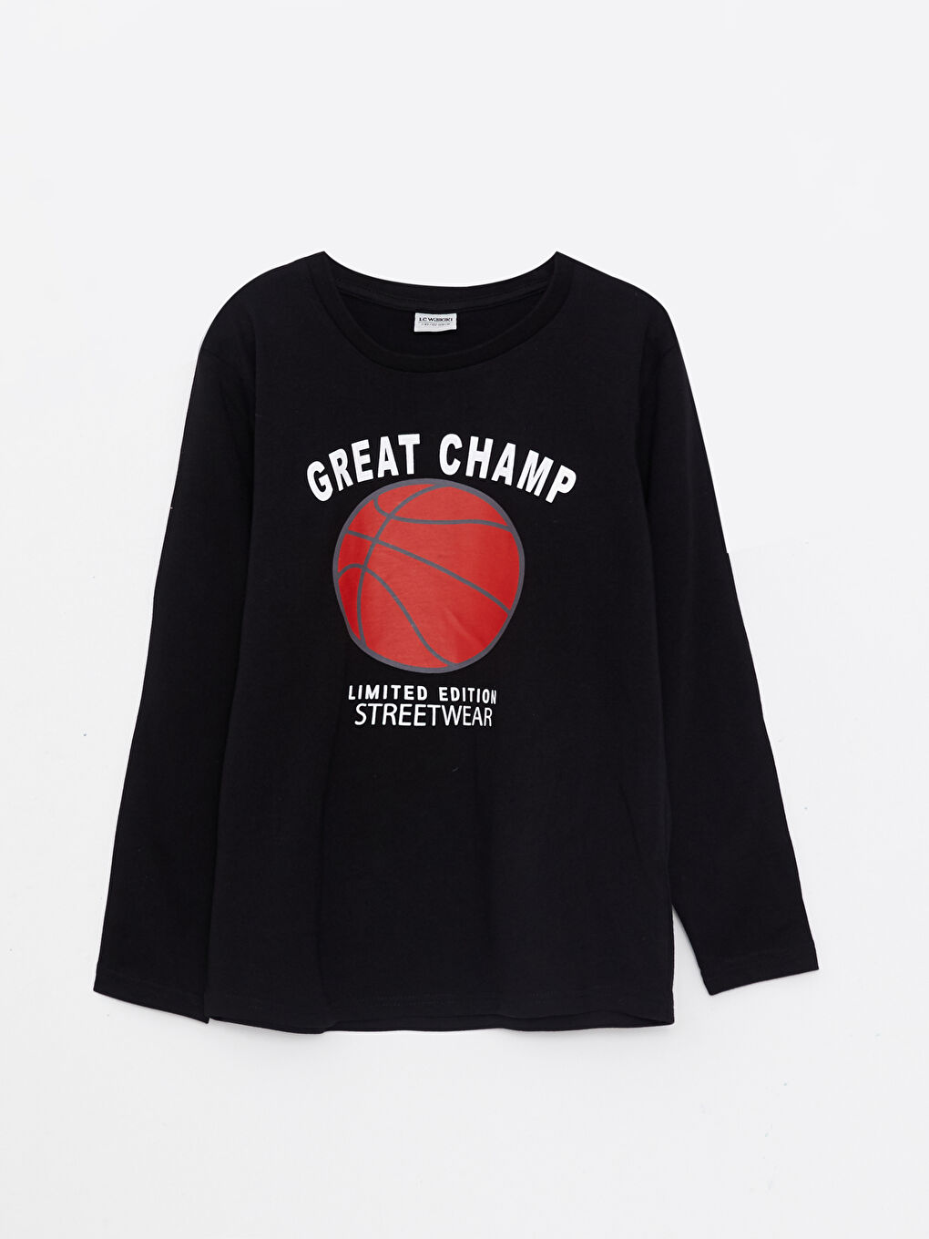 تي شيرت أولادي مطبوع برقبة دائرية و أكمام طويلة