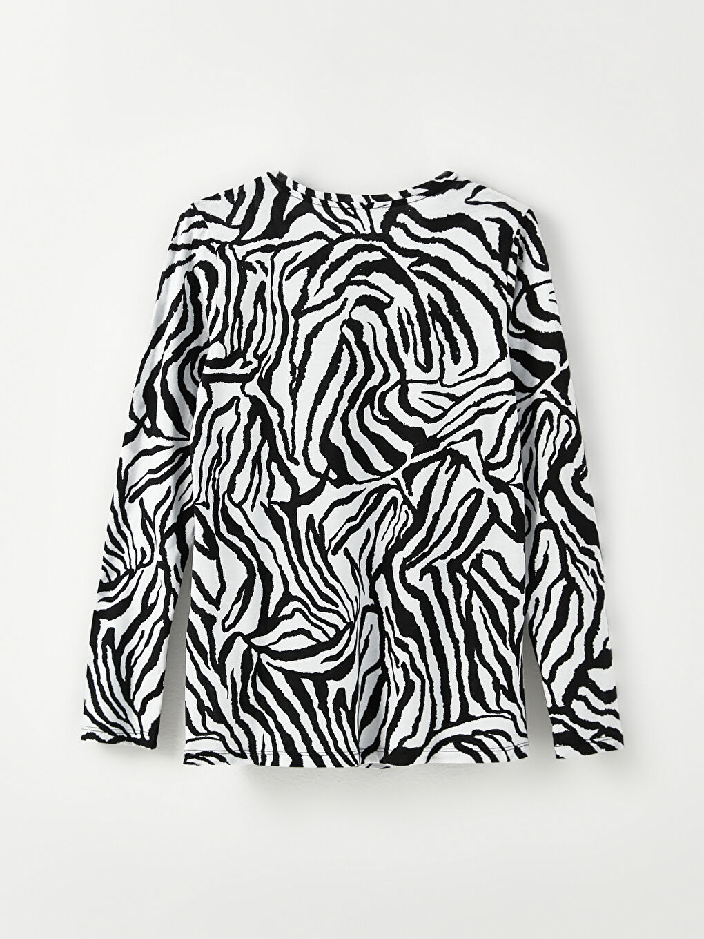 Siyah Bisiklet Yaka Desenli Uzun Kollu Pamuklu Kadın Tişört-6