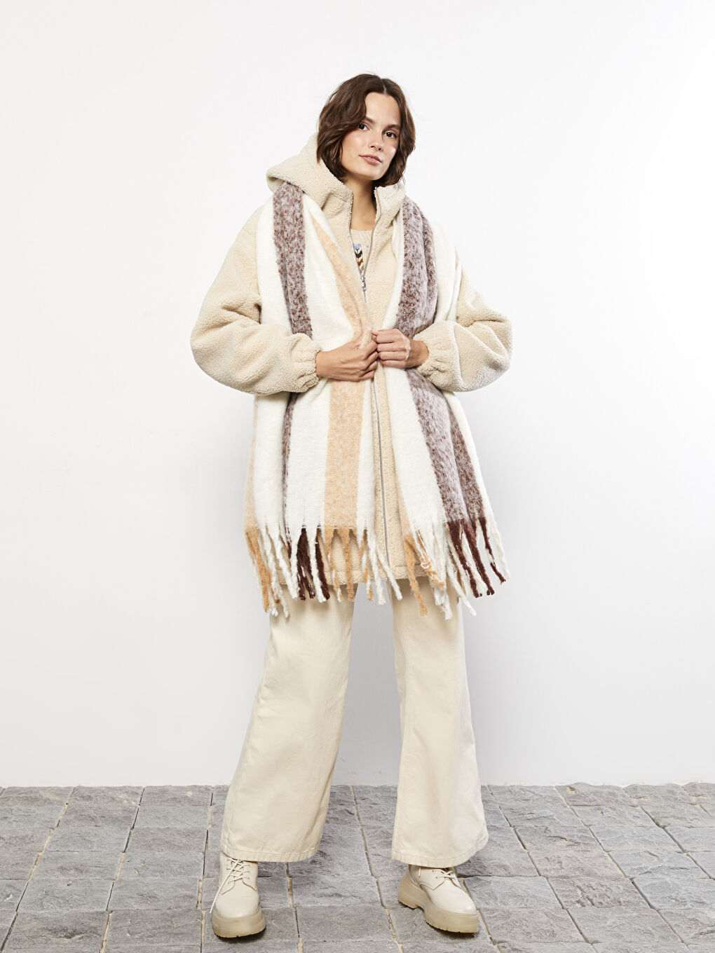 Gestreifter Schal mit Fransen für Damen