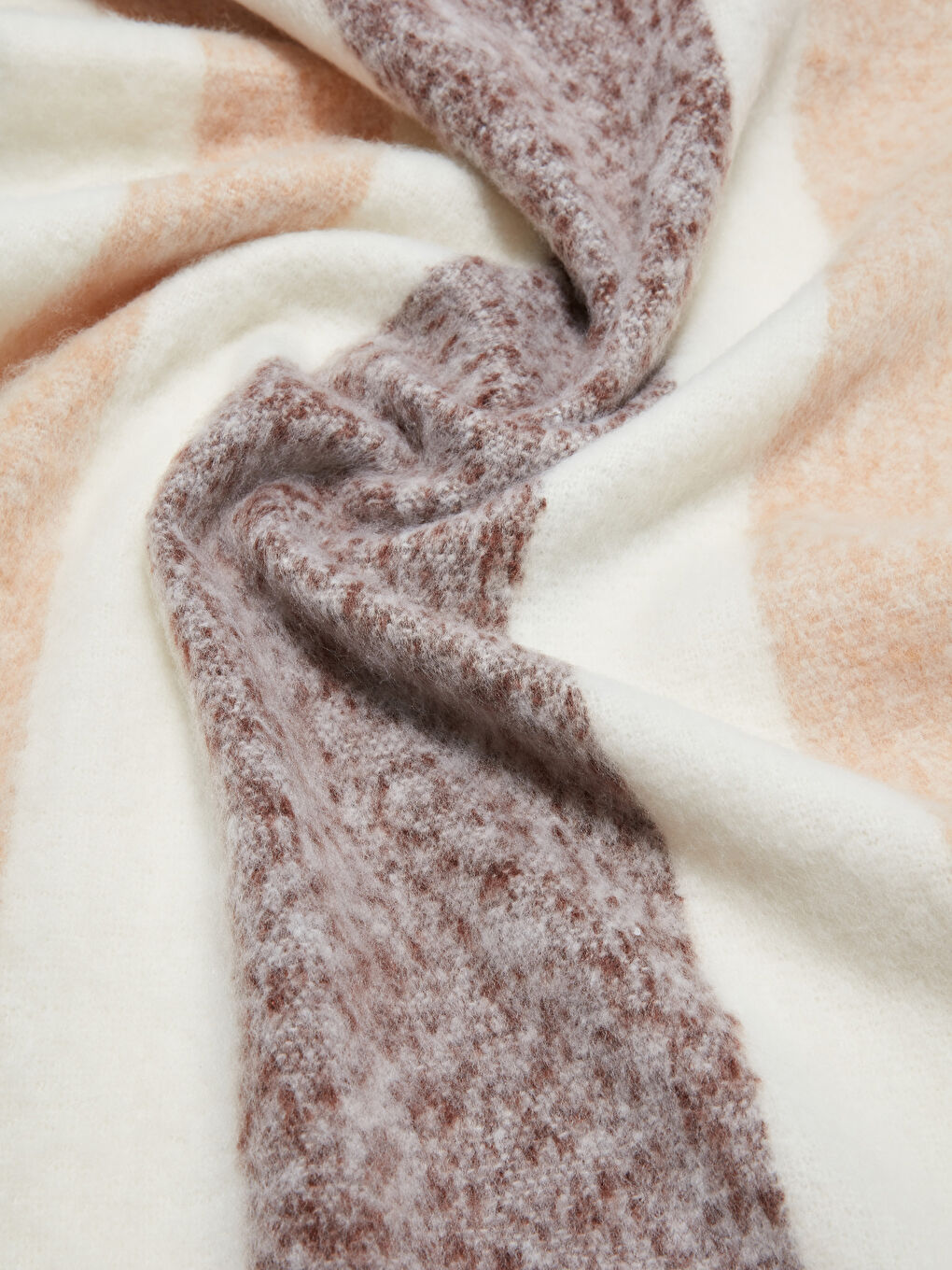 Gestreifter Schal mit Fransen für Damen-4