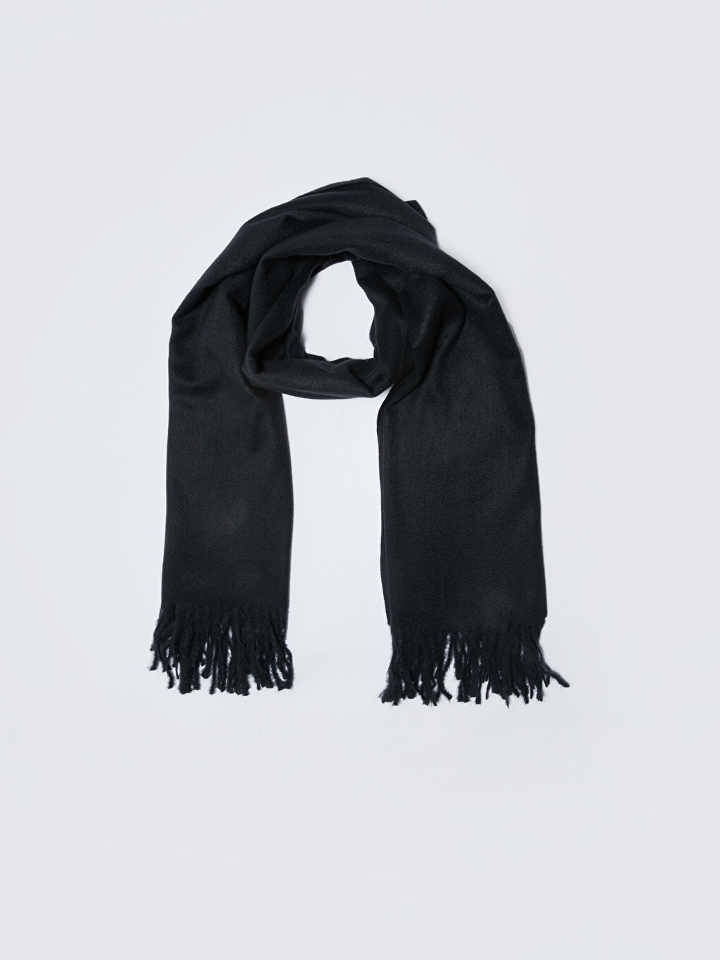 Siyah Düz Püsküllü Kadın Atkı-3