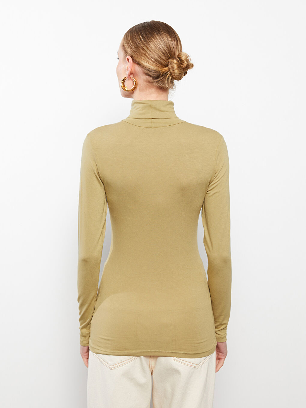 Bej Dik Yaka Düz Uzun Kollu Kadın Body-5