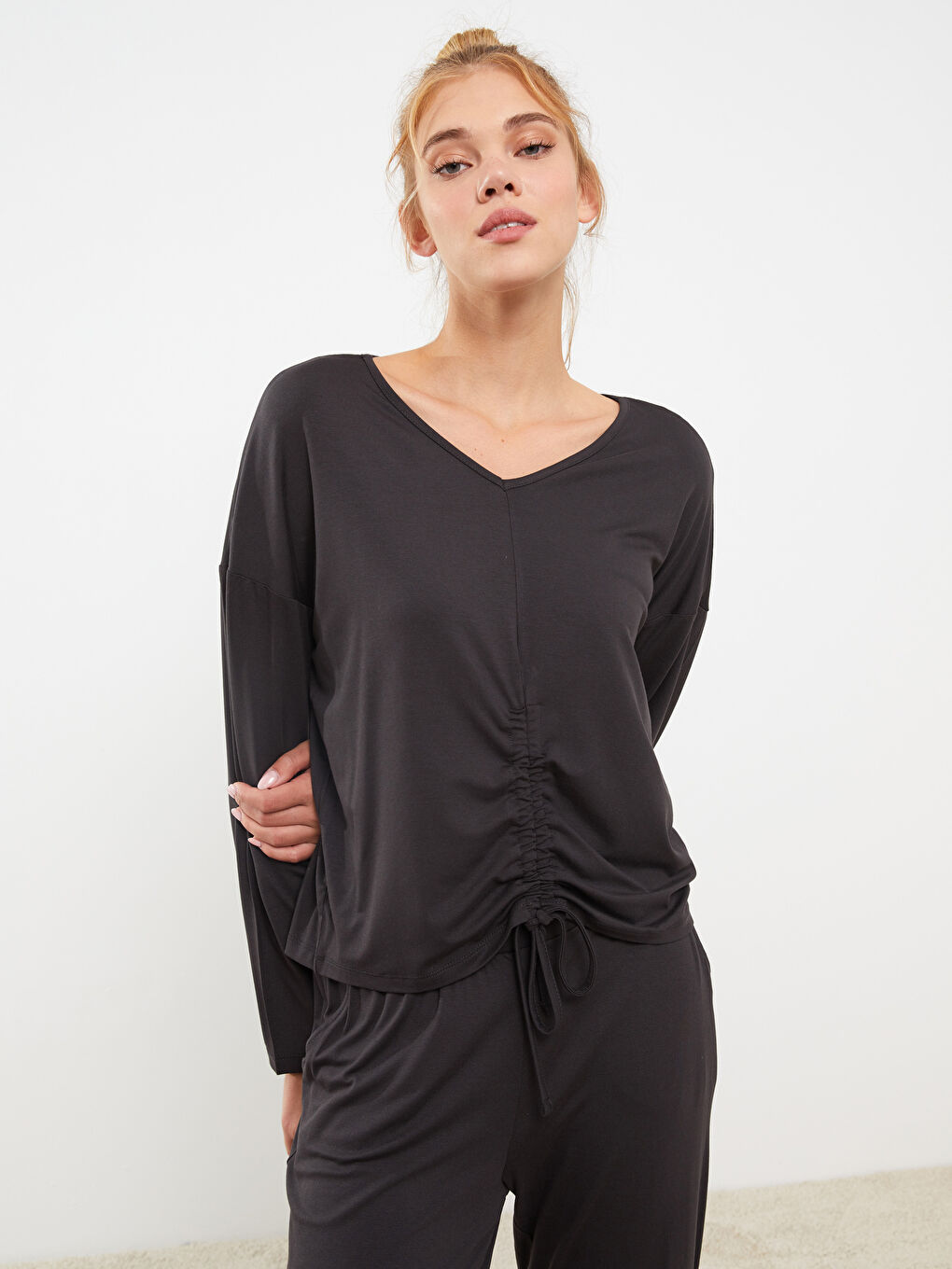 Antrasit V Yaka Düz Uzun Kollu Kadın Pijama Takımı-2