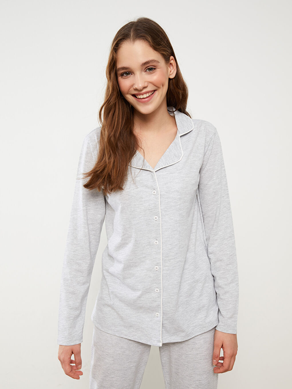 პერანგის საყელო, უბრალო, გრძელმკლავიანი, ქალებისთვის პიჟამის ნაკრები