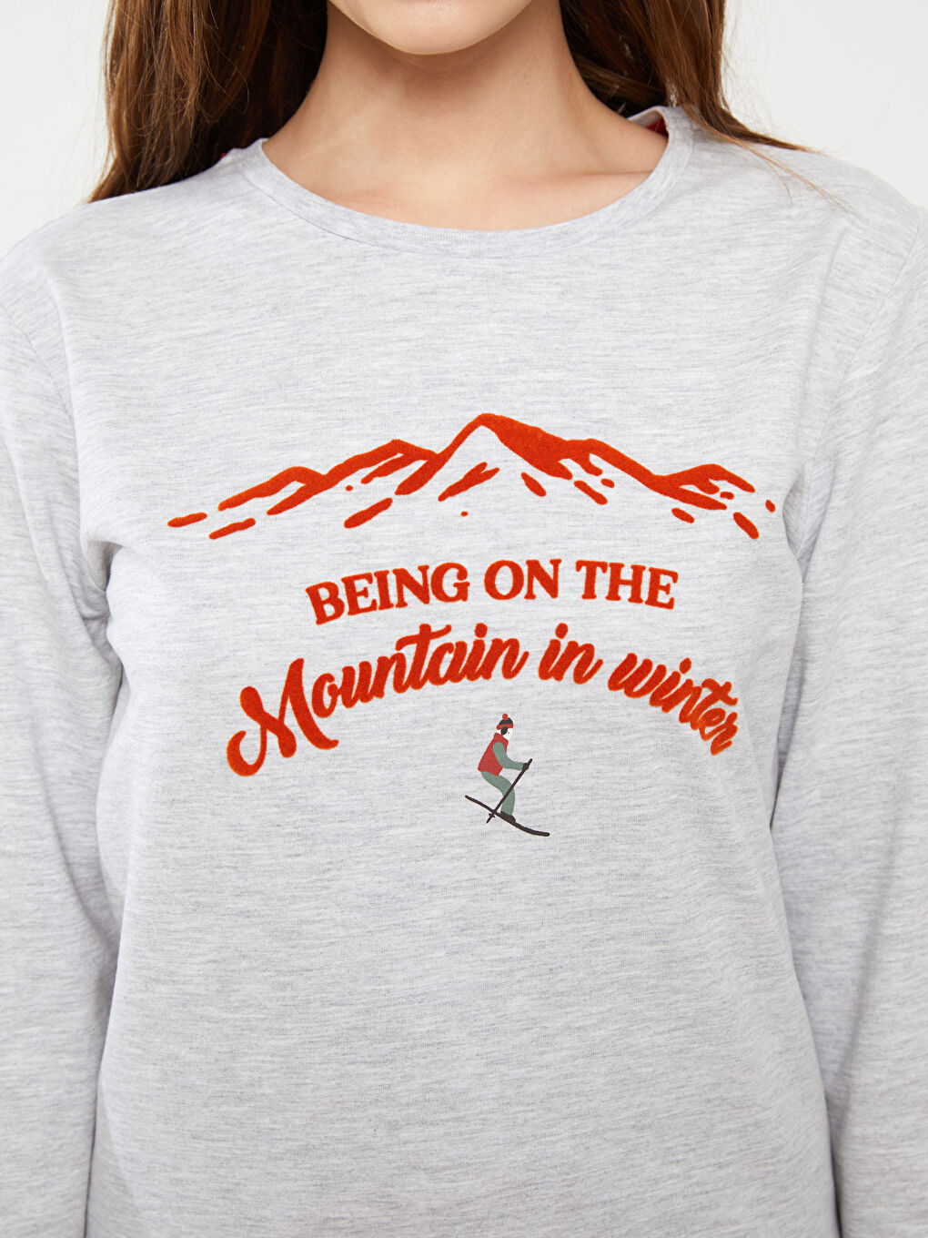 Gri Bisiklet Yaka Baskılı Uzun Kollu Kadın Pijama Takımı-3