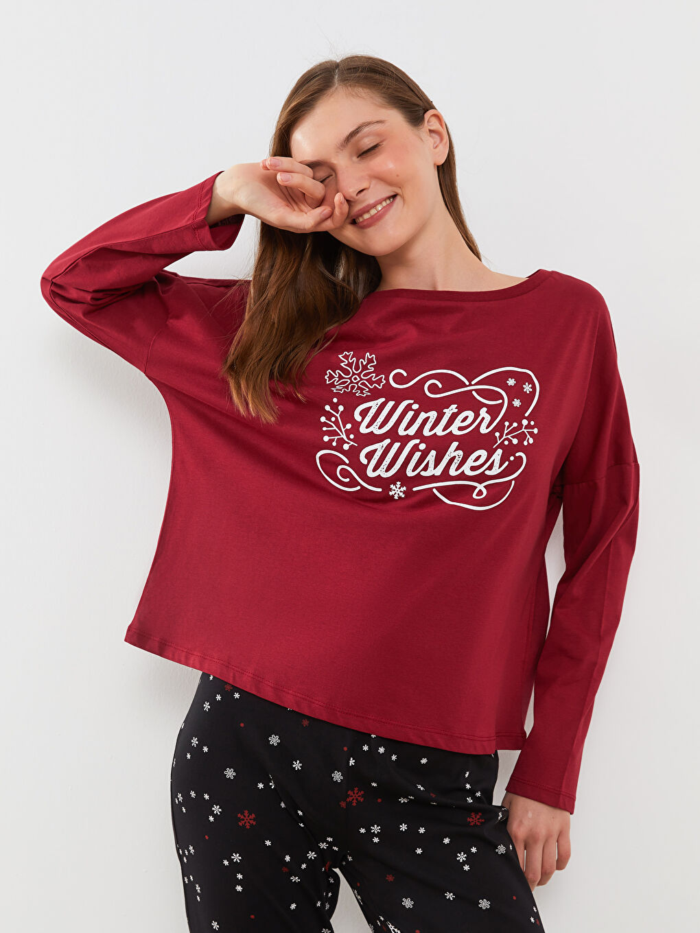 Siyah Bisiklet Yaka Yılbaşı Temalı Kadın Pijama Takımı-2