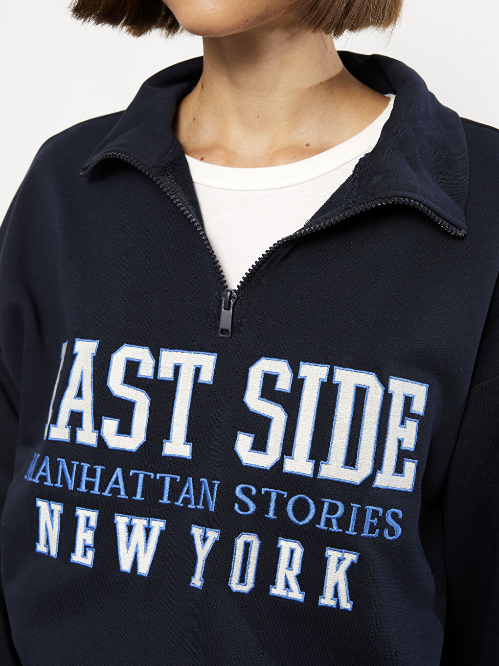 Lacivert Dik Yaka Baskılı Uzun Kollu Kadın Sweatshirt-3