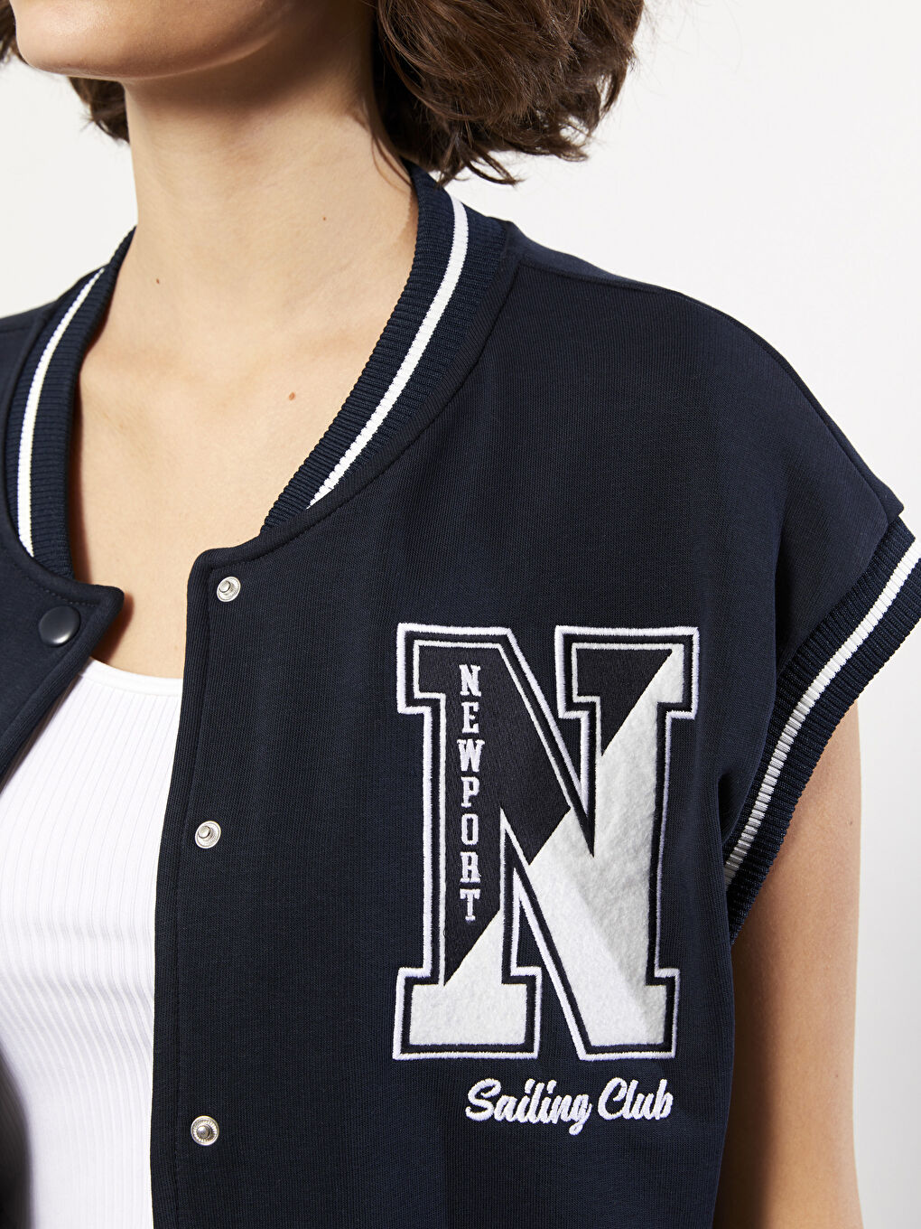 Lacivert Bisiklet Yaka Nakışlı Kadın Yelek-3