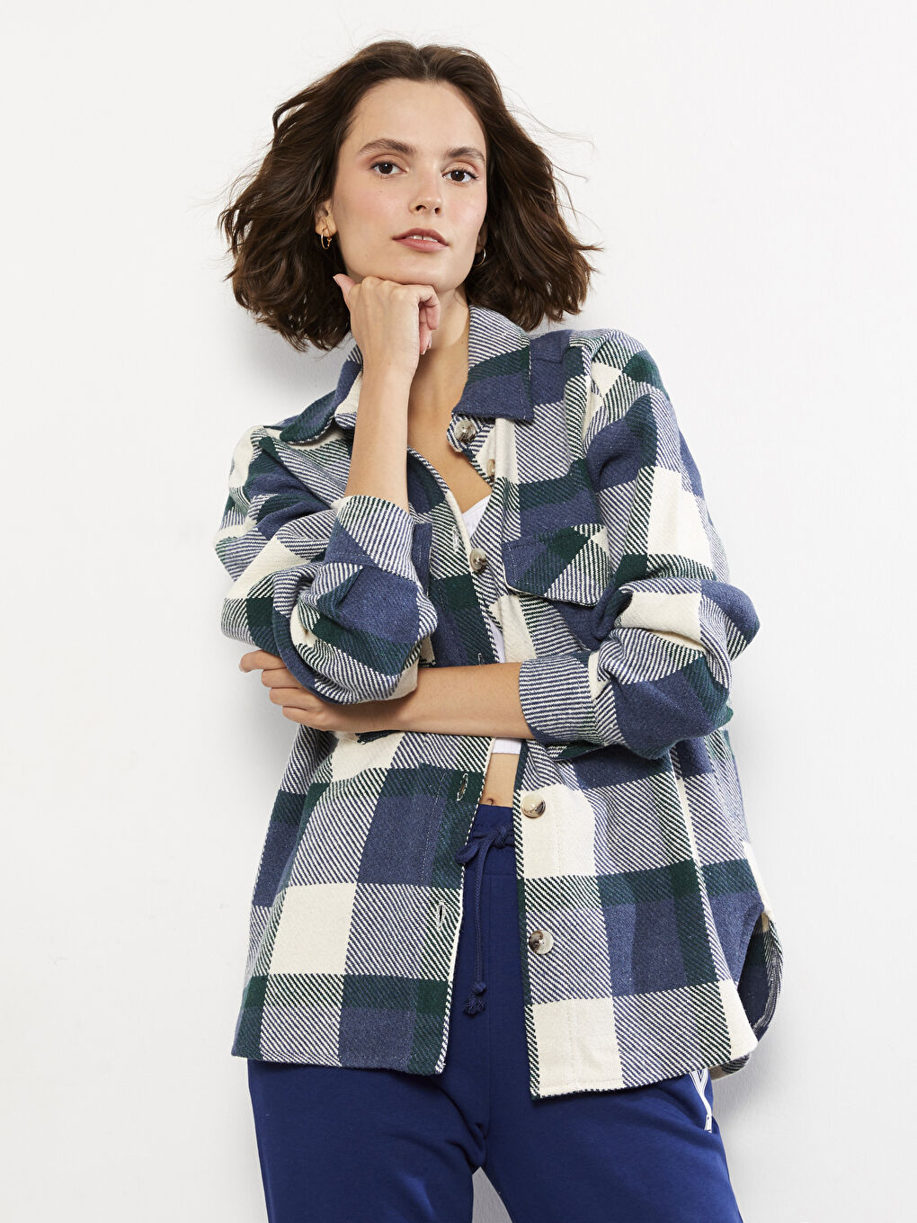 Lacivert Ekose Uzun Kollu Kadın Gömlek Ceket-3