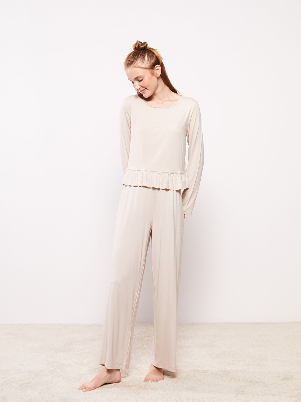 Crew Neck Plain Long Sleeve Women's Pyjama Set