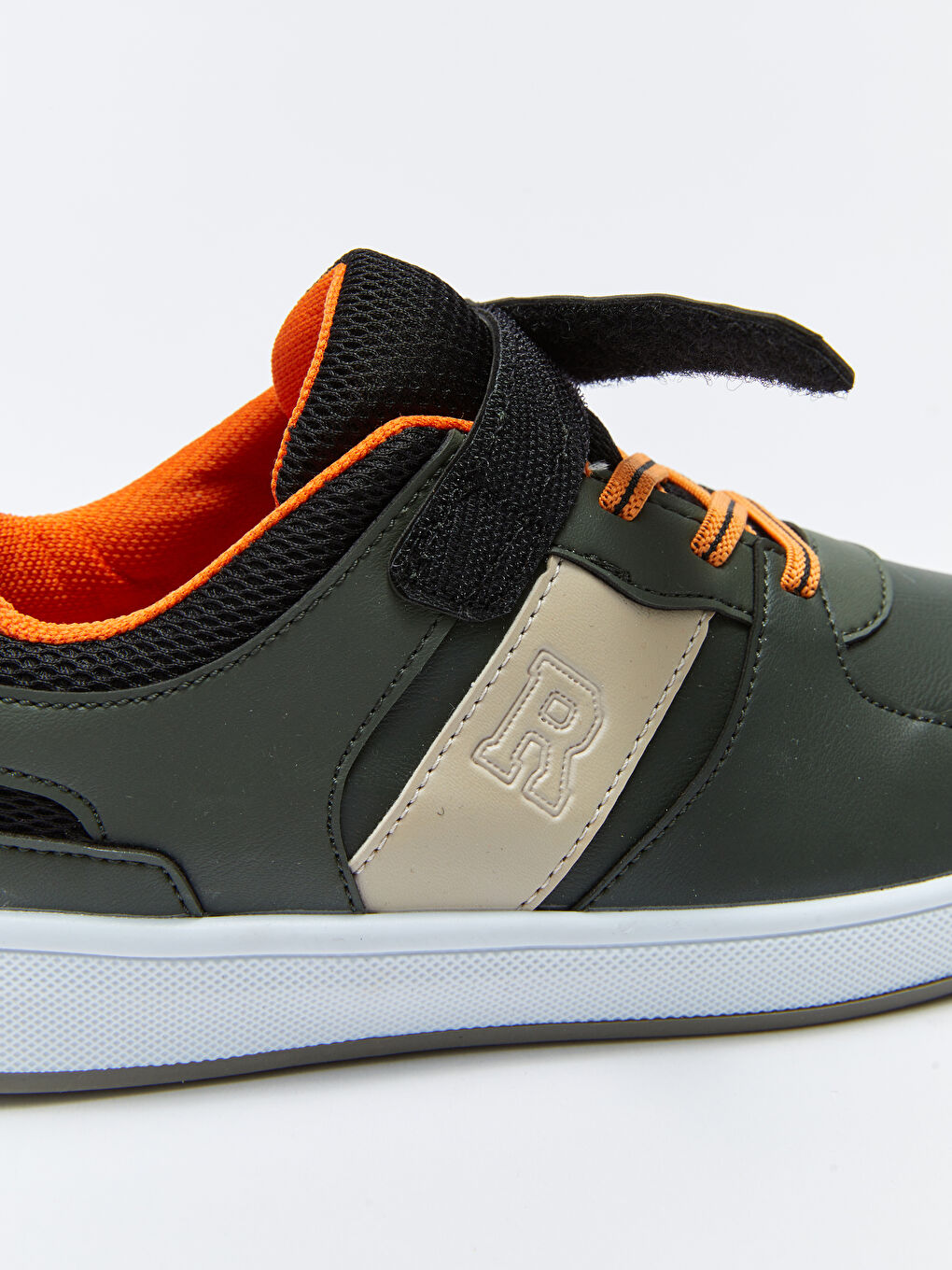 LCW STEPS Bedruckte Schnürsenkel-Klettverschluss Jungen-Sneaker -W2CV57Z4-CRR