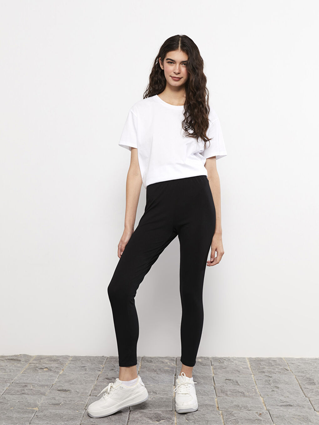 LCW Vision Damen Leggings mit Elastischem Bund und Schlichtem Design -W2CV62Z8-RQN