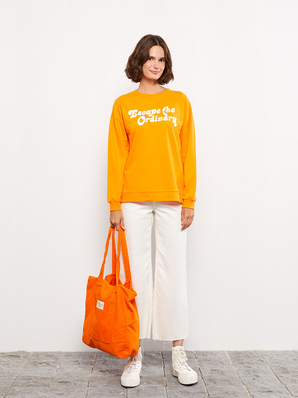 LCW Vision Bisiklet Yaka Baskılı Uzun Kollu Kadın Sweatshirt -W2CY13Z8-FJD
